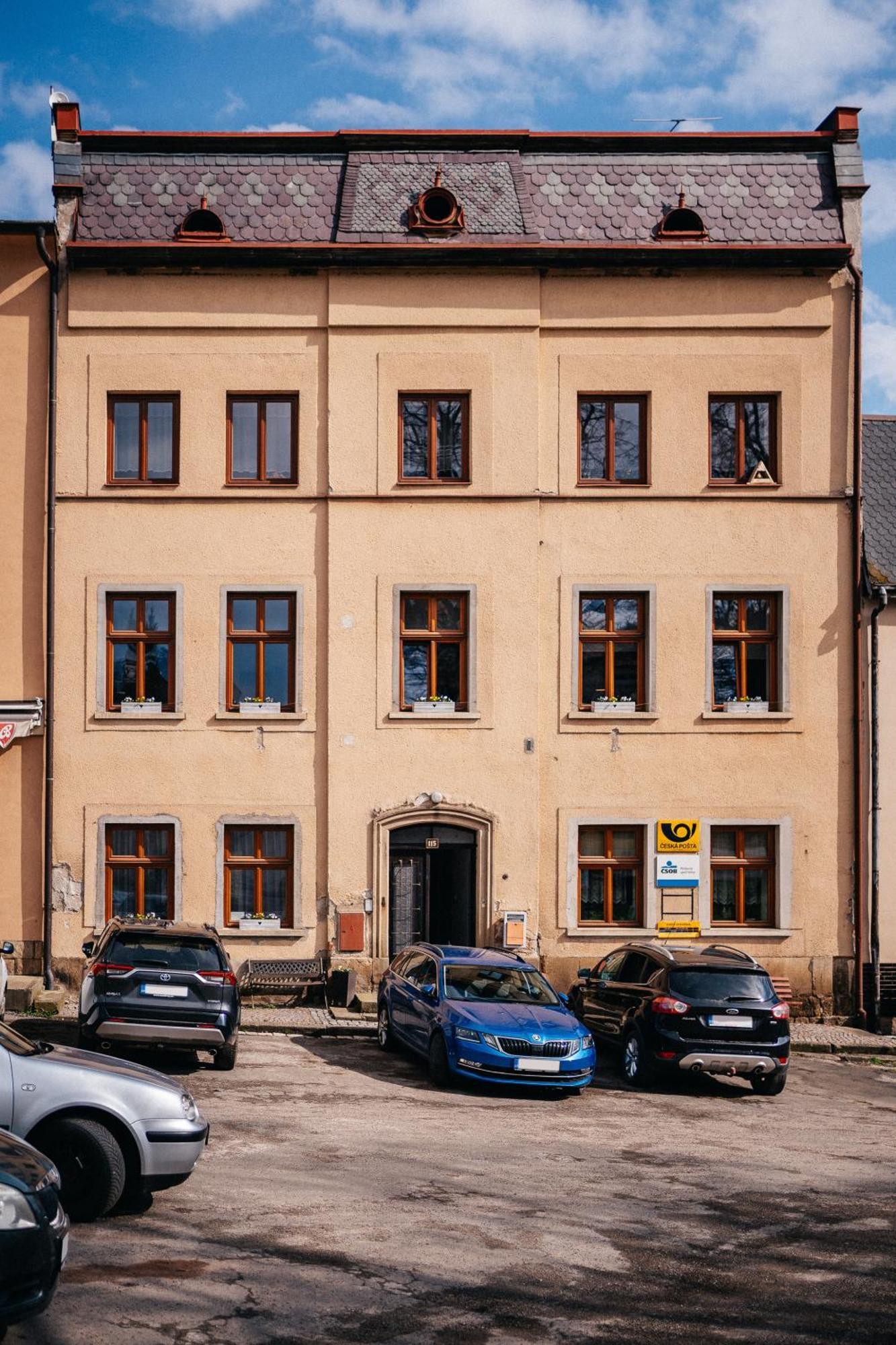 Apartman Na Namesti Stárkov Exterior foto